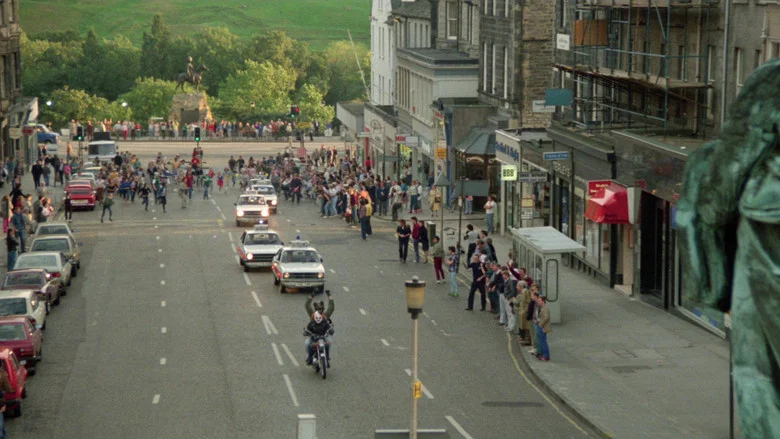 Restless Natives screenshot 4