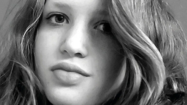 Emma Wants to Live screenshot 1