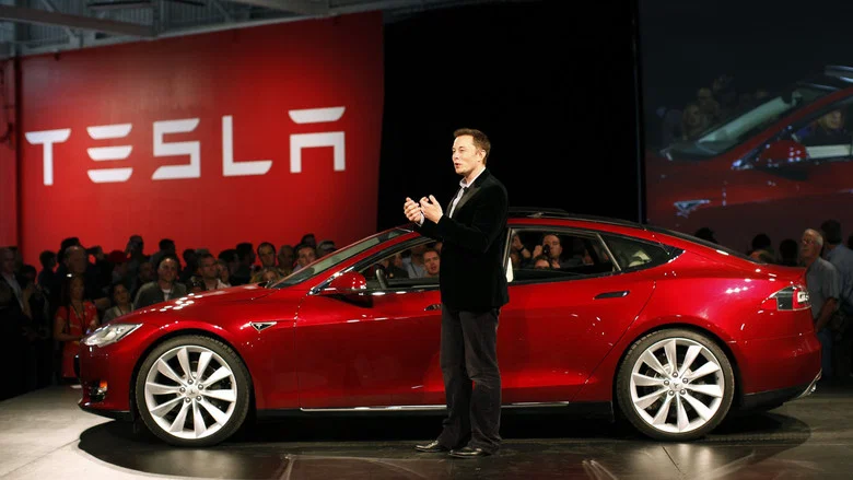 Elon Musk: The Real Life Iron Man screenshot 2