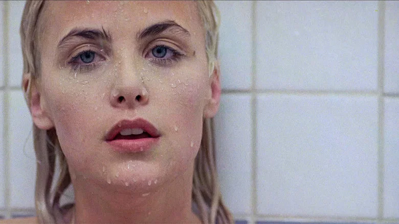Two Moon Junction screenshot 6