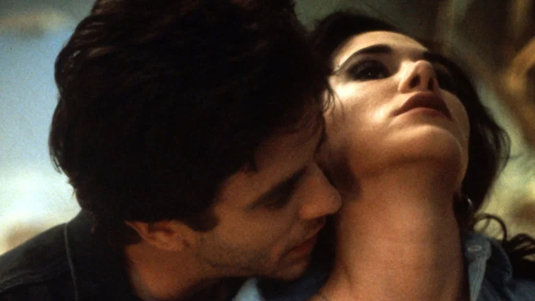 To Sleep with a Vampire screenshot 1
