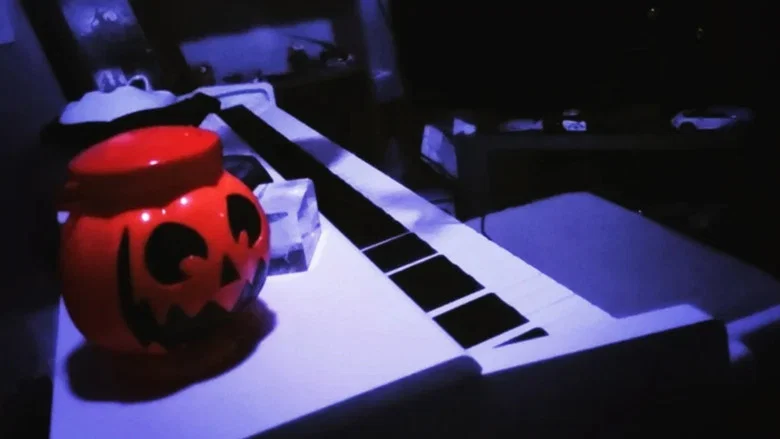 13 Halloween Musics on the Piano in Less Than 1min30 screenshot 1