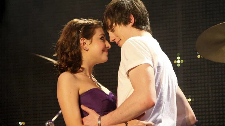 Angus, Thongs and Perfect Snogging screenshot 1