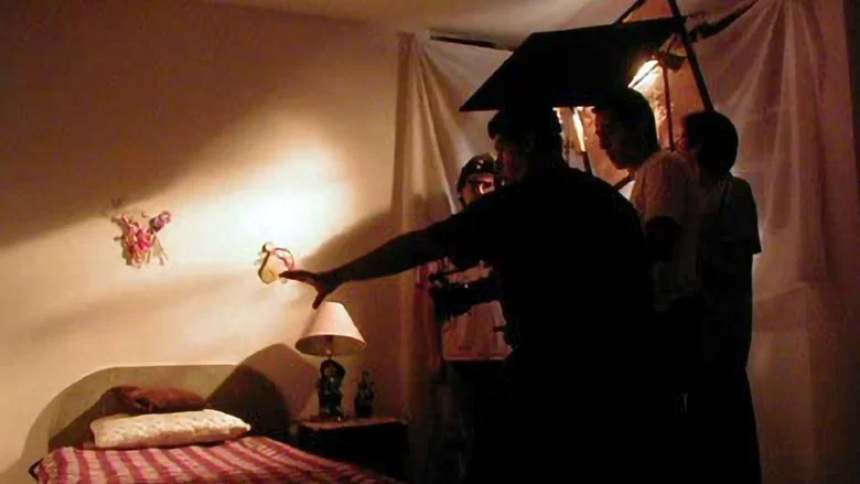 Amongst the Shoes screenshot 1