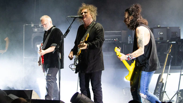 The Cure - CURÆTION-25: From There to Here | From Here to There screenshot 2