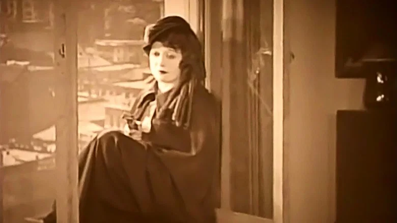 The Extra Girl screenshot 6