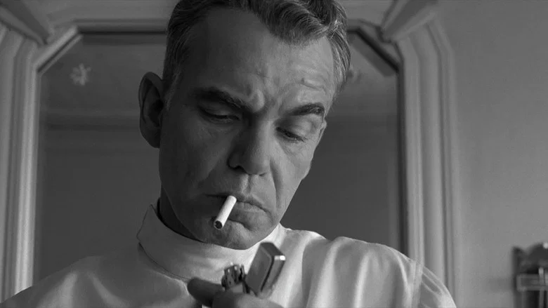 The Man Who Wasn't There screenshot 2