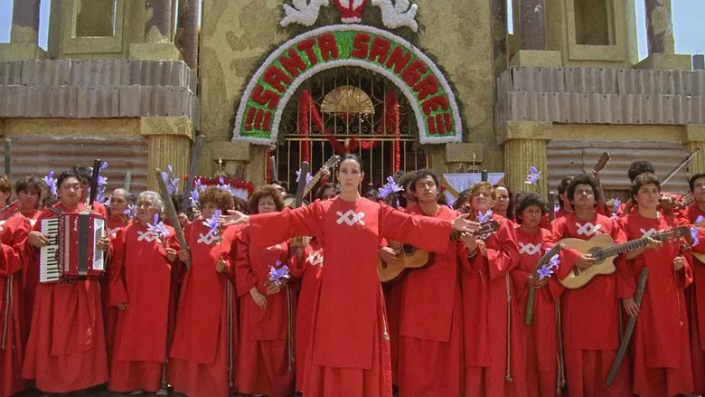 Santa Sangre screenshot 1