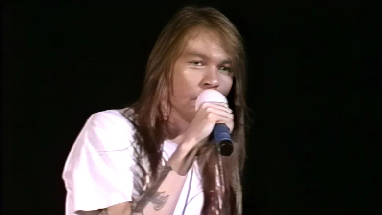 Guns N' Roses: Live In Oklahoma City screenshot 1