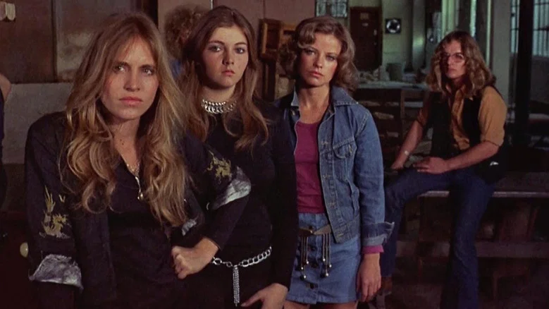 Switchblade Sisters screenshot 3