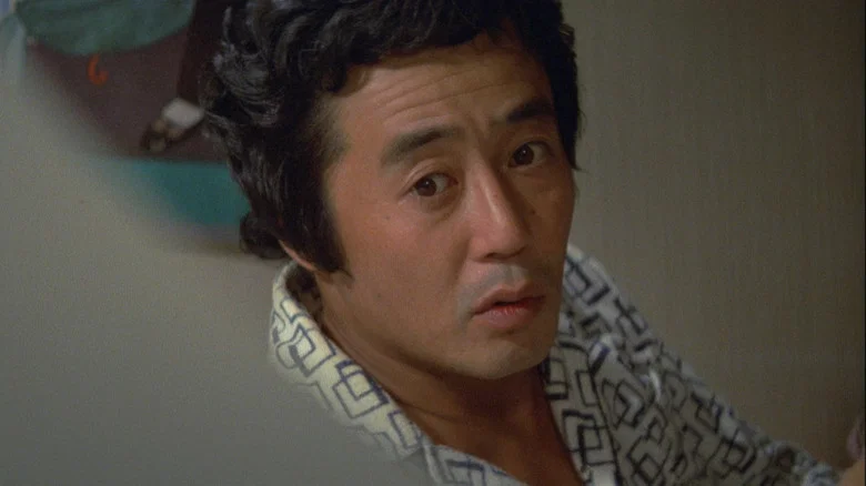 Kōshoku tōmei ningen: onnayu nozoki screenshot 1
