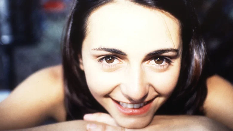 Looking for Alibrandi screenshot 2