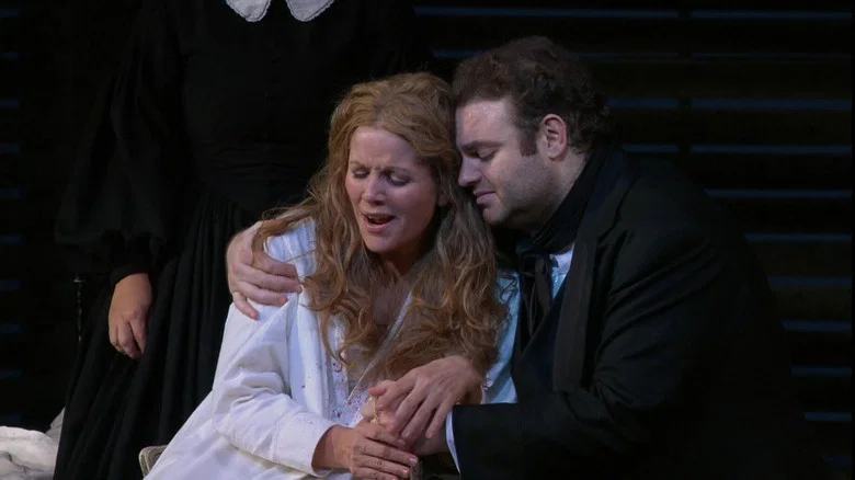 Royal Opera House: La Traviata screenshot 1