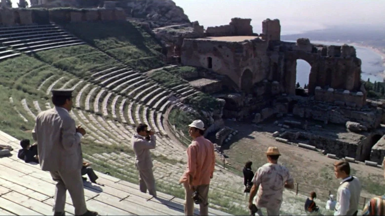M.M.M. 83 screenshot 3
