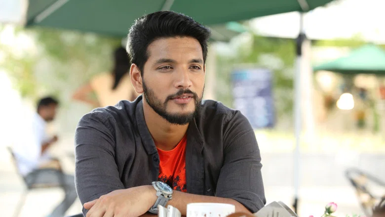 Iruttu Araiyil Murattu Kuthu screenshot 2