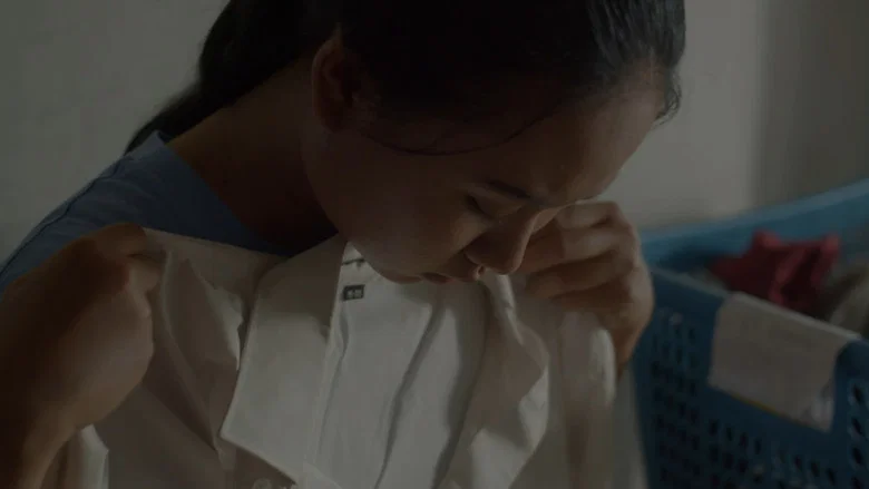 The Girl and the Laundrette screenshot 3