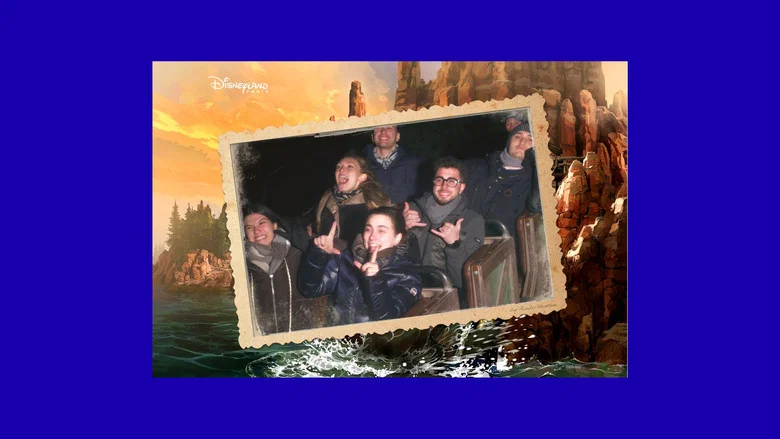 Vlog at Disneyland with Friends screenshot 2