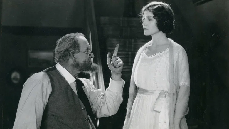 Hail the Woman screenshot 1