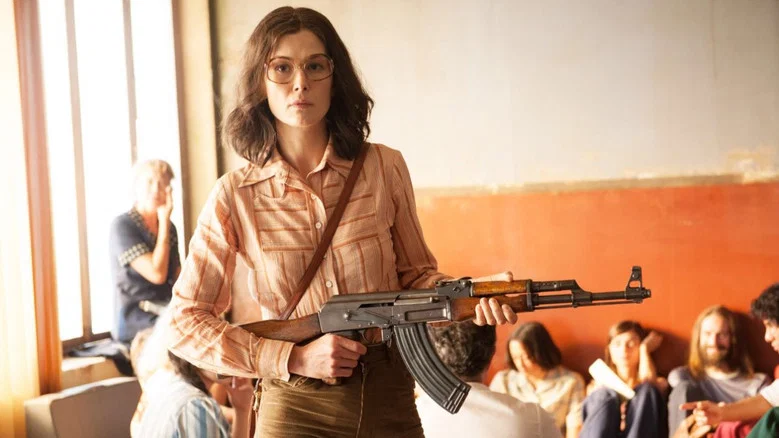 7 Days in Entebbe screenshot 5