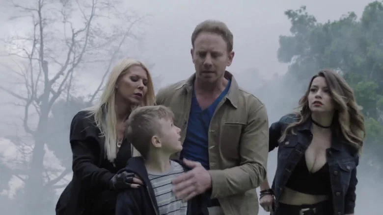 Sharknado 4: The 4th Awakens screenshot 7
