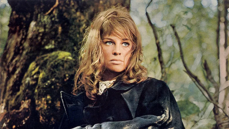 Far from the Madding Crowd screenshot 1