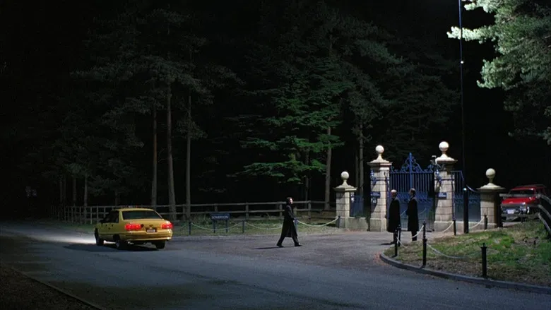 Eyes Wide Shut screenshot 3
