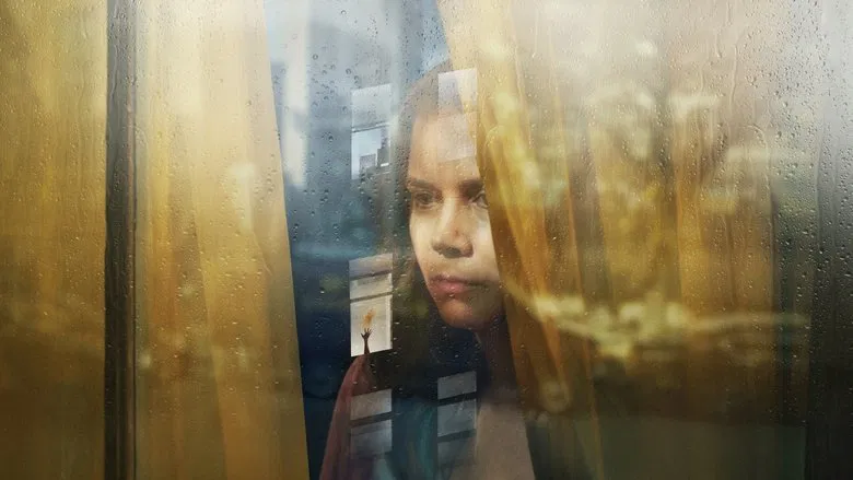 The Woman in the Window screenshot 1