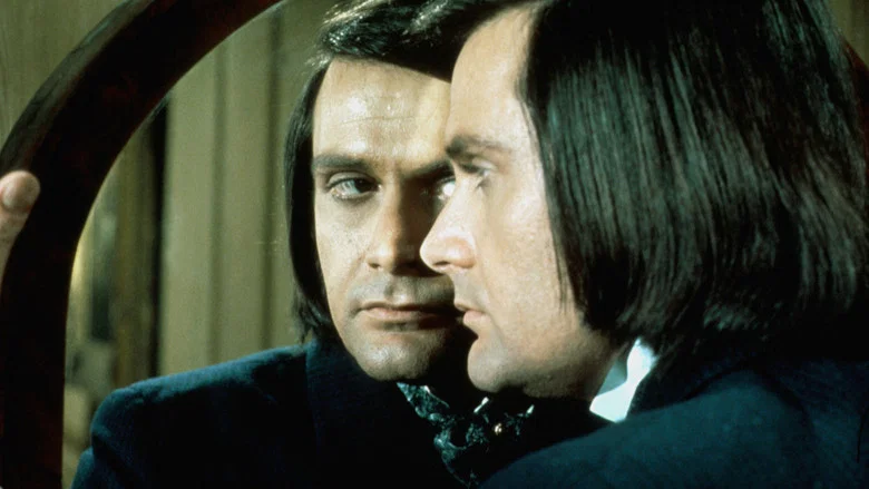 Dr. Jekyll & Sister Hyde screenshot 7