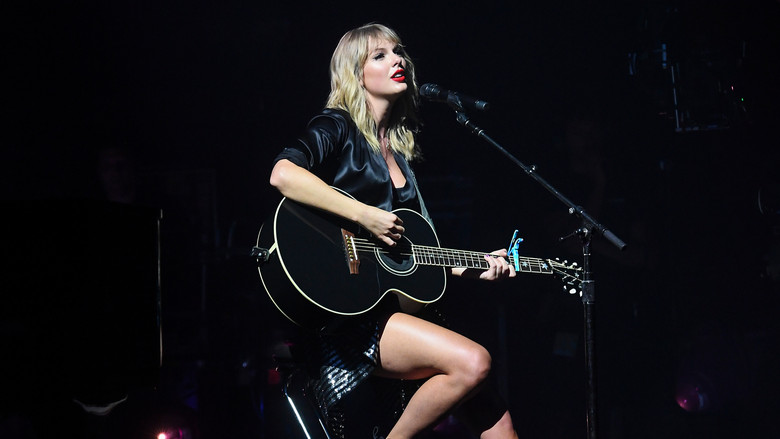 Taylor Swift City of Lover Concert screenshot 2
