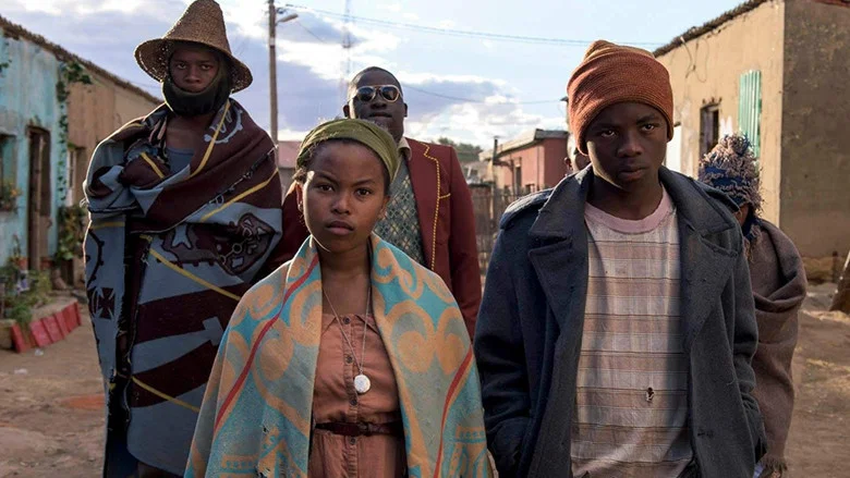 Five Fingers for Marseilles screenshot 3