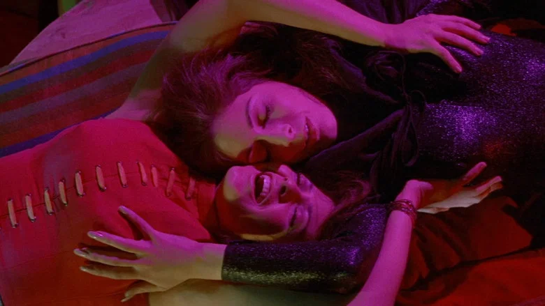Beyond the Valley of the Dolls screenshot 3