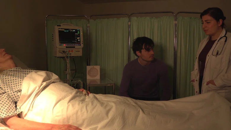 The Woman In The Room screenshot 3