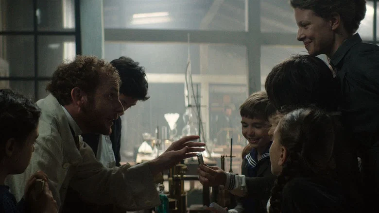 Marie Curie screenshot 3