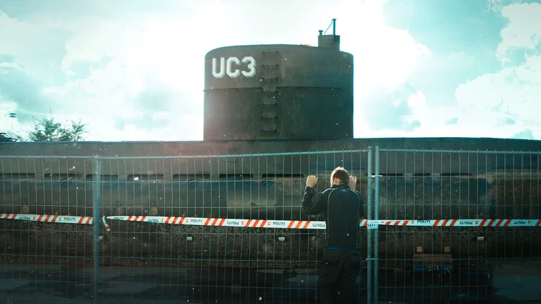 Into the Deep: The Submarine Murder Case screenshot 2
