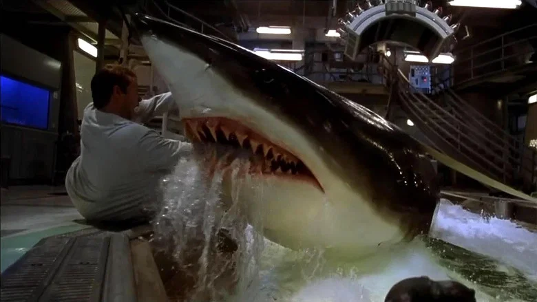 Deep Blue Sea screenshot 7