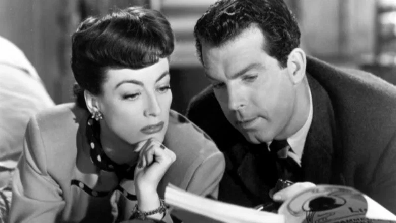 Above Suspicion screenshot 1