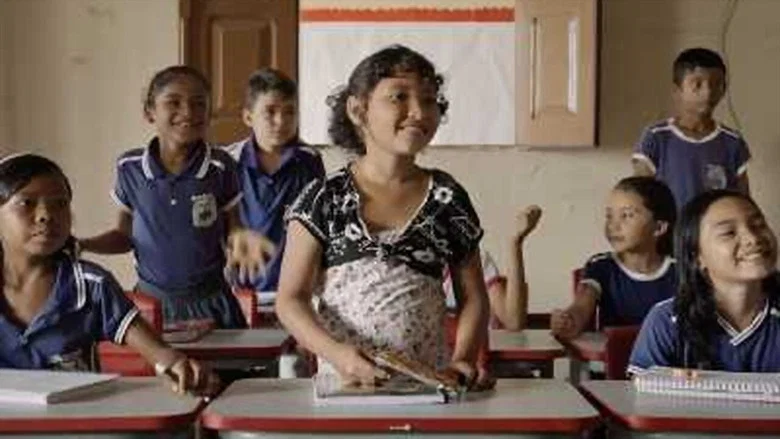 The School and the Boat screenshot 1