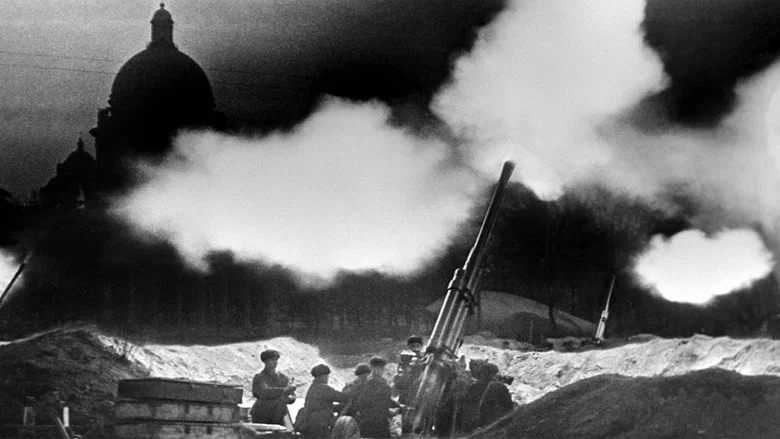 Leningrad. Stimmen einer belagerten Stadt screenshot 1