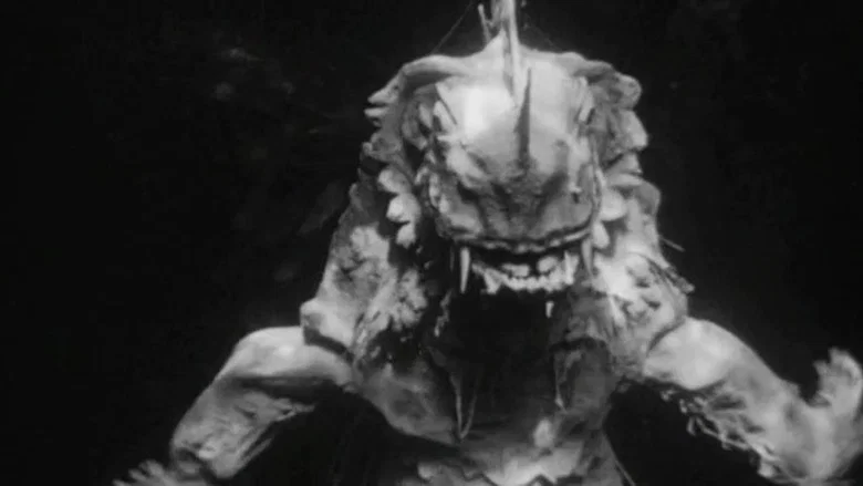The Phantom from 10,000 Leagues screenshot 2