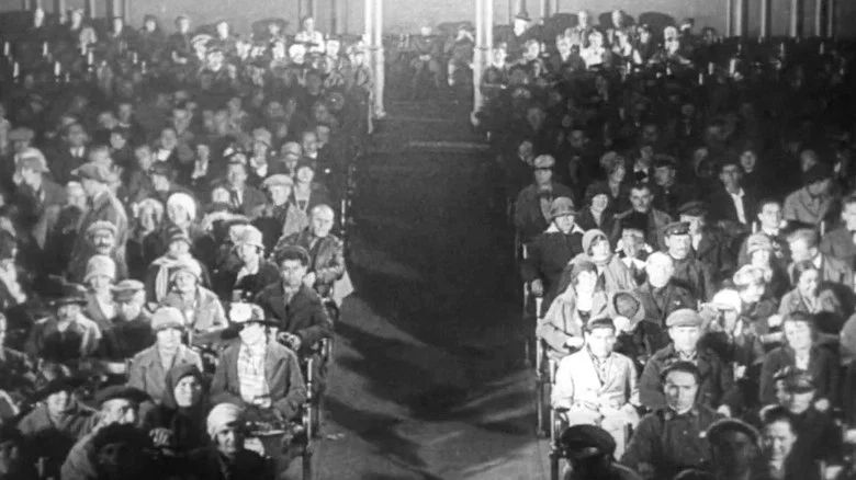 Man with a Movie Camera screenshot 6