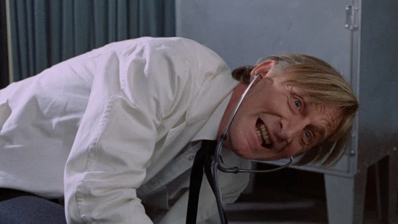Asylum screenshot 2