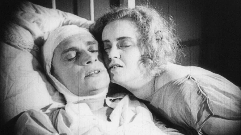 The Hands of Orlac screenshot 7