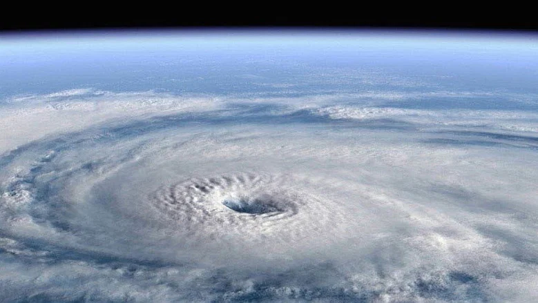 Earth screenshot 7
