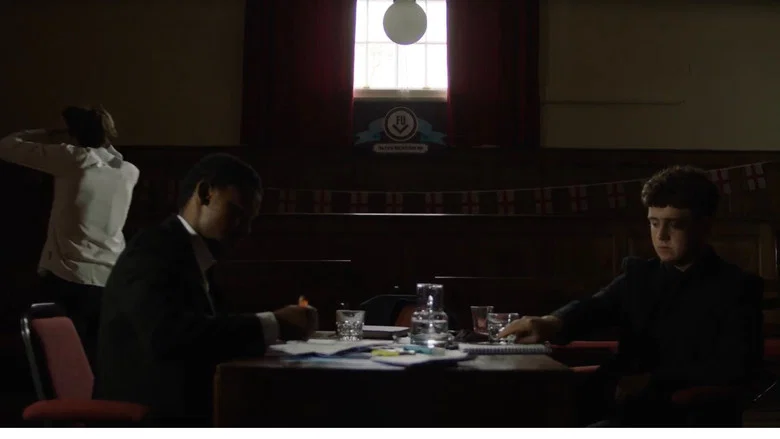 Island of Strangers screenshot 1