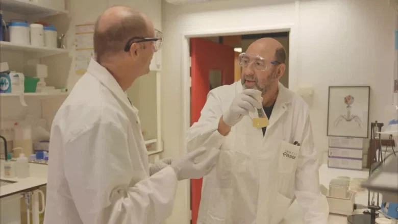 Traquer l'invisible - Nos chercheurs face à la menace mondiale des virus et des bactéries screenshot 3