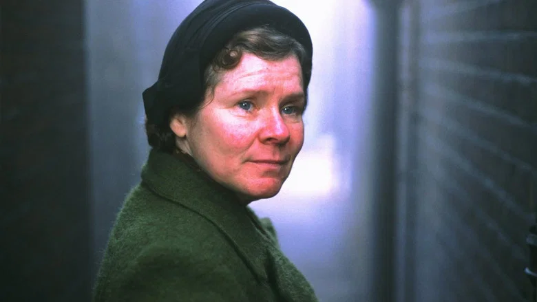 Vera Drake screenshot 2