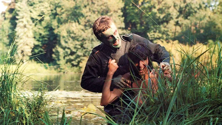 Zombie Lake screenshot 1