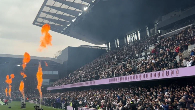 The Father, the Son, and the Fulham screenshot 2