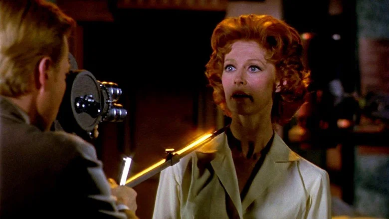 Peeping Tom screenshot 8