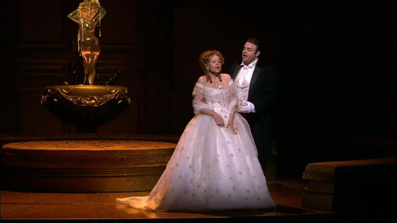 Royal Opera House: La Traviata screenshot 4